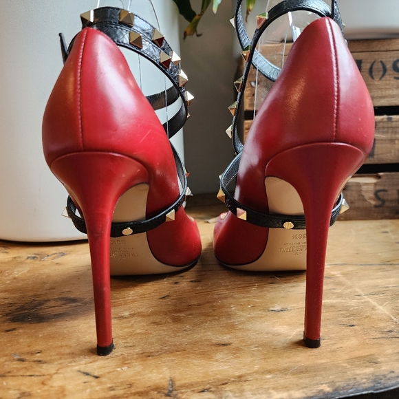 VALENTINO GARAVANI Rockstud Wrap Pump sz 38 1/2 - Picture 5 of 8